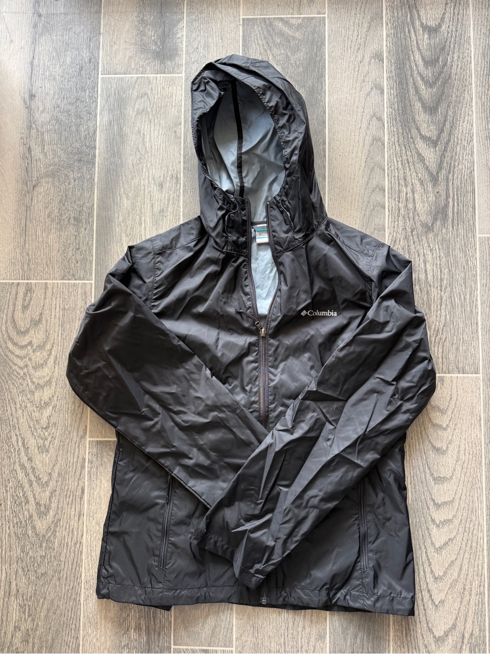 Columbia Women’s Black Hooded Rain Shell Jacket
